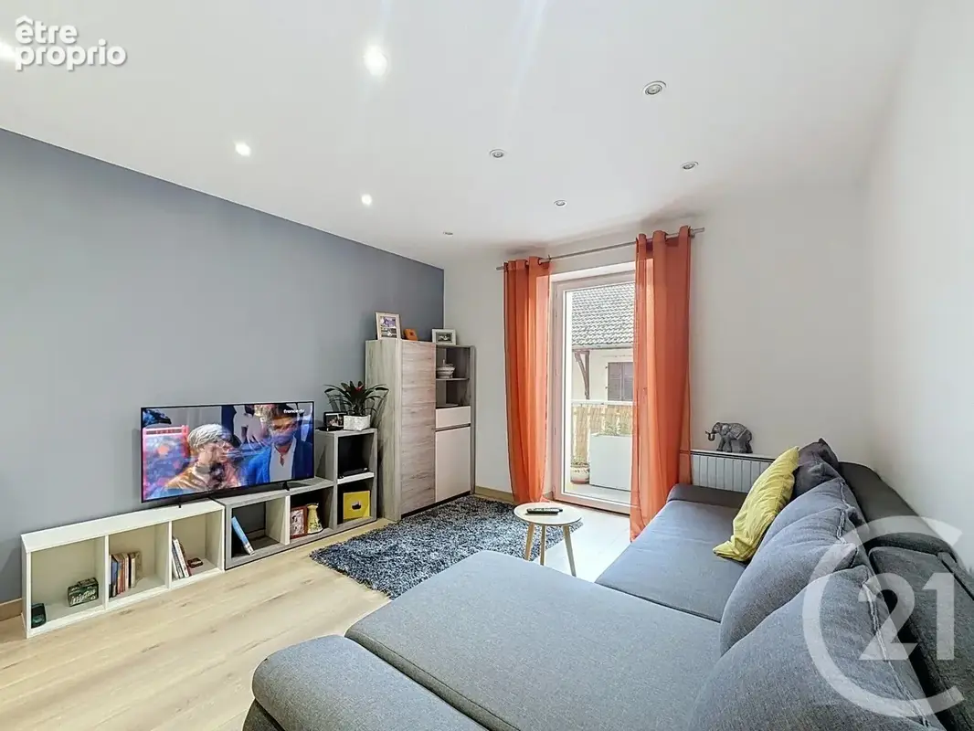 Appartement 3 pièces 61 m² à vendre à Taninges (74440) - photo 2