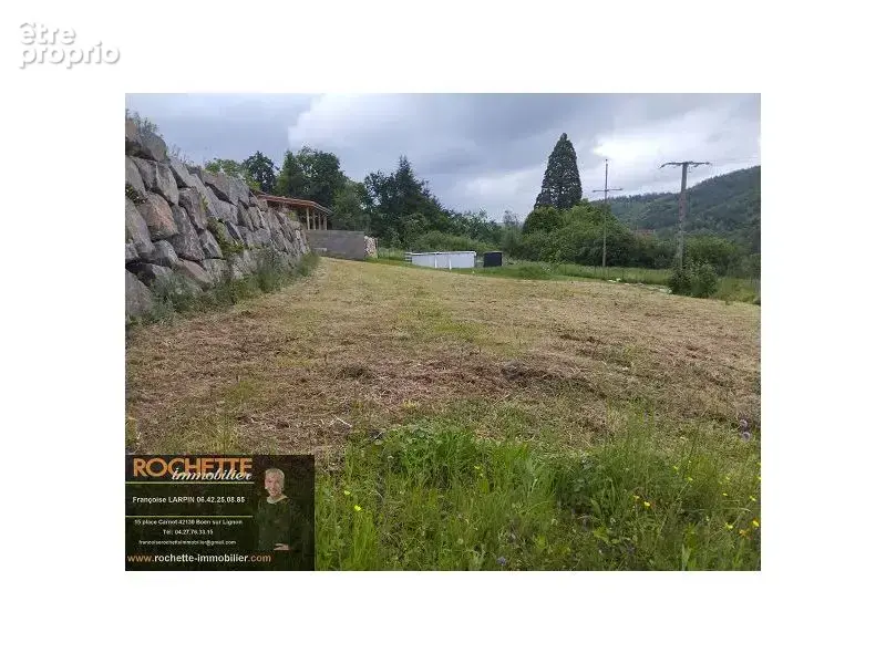 Terrain à SAIL-SOUS-COUZAN