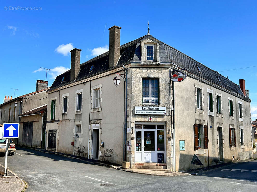 Appartement à MAUPREVOIR
