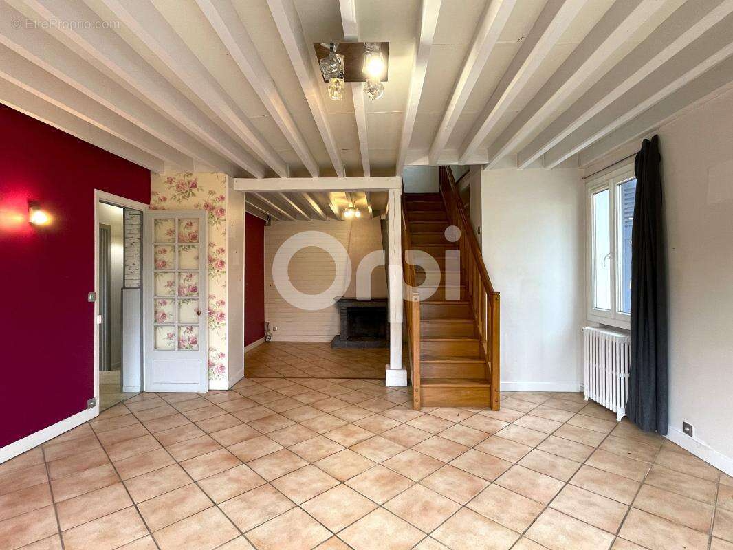Maison à EZY-SUR-EURE