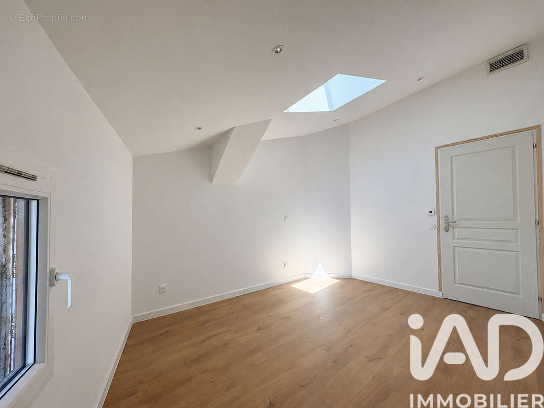 Photo 6 - Maison à PUIMISSON