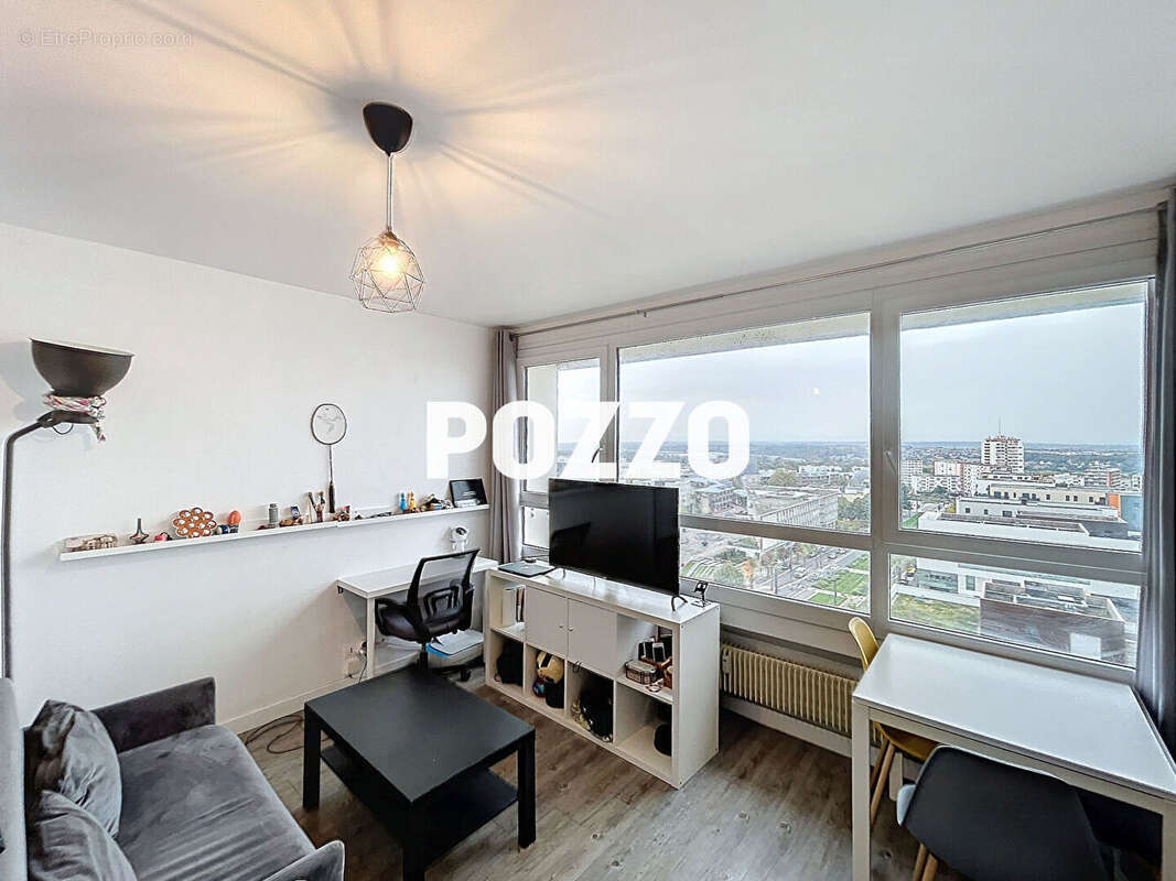 Appartement à HEROUVILLE-SAINT-CLAIR