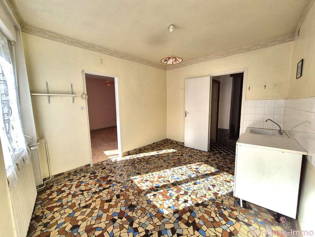 Maison 73 m² à Gorron  - photo 50
