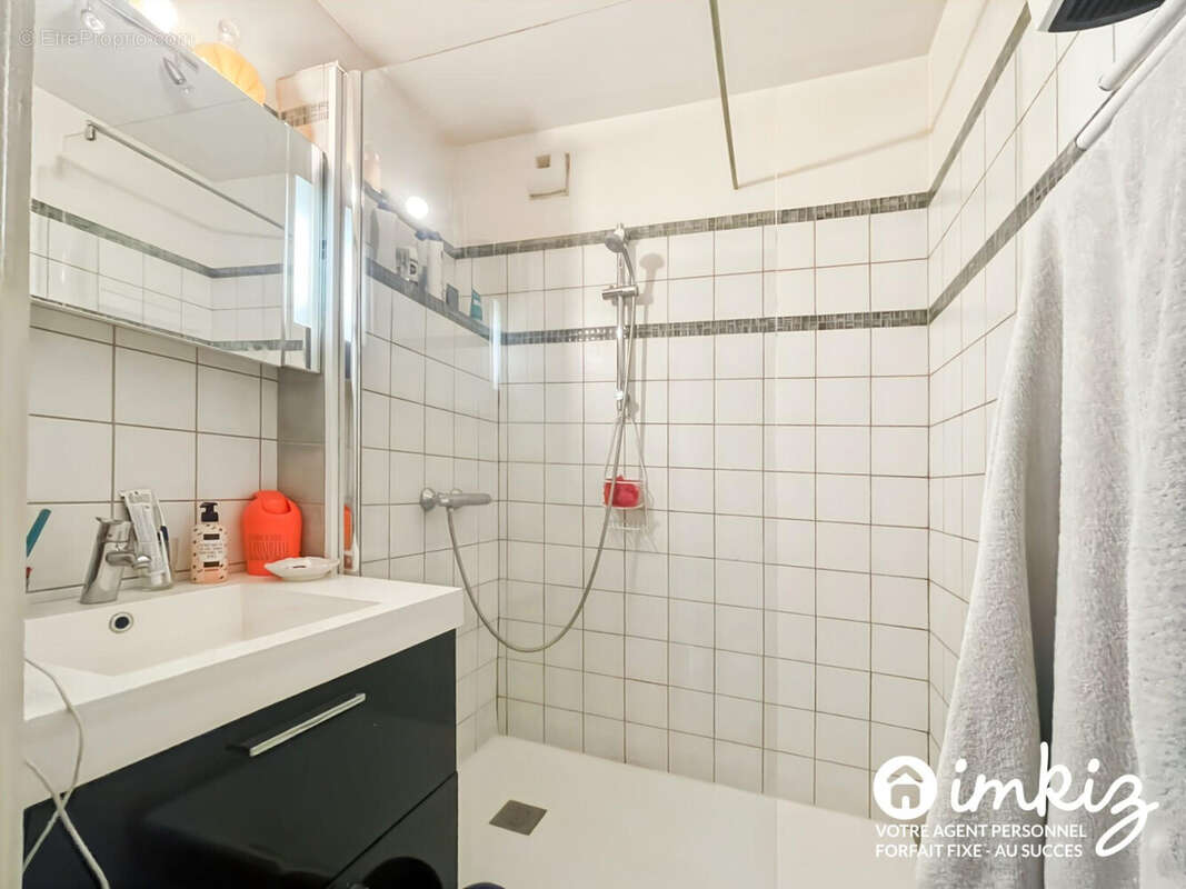 Appartement à PARIS-19E