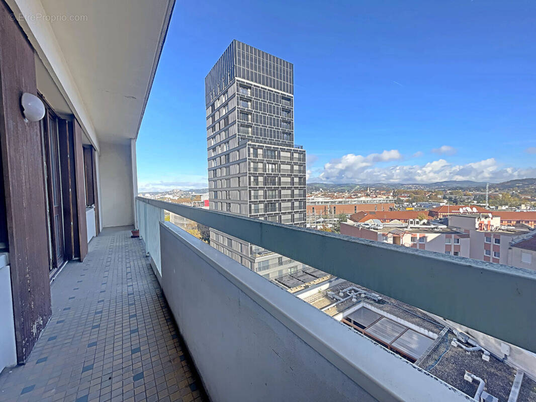 Appartement à SAINT-ETIENNE