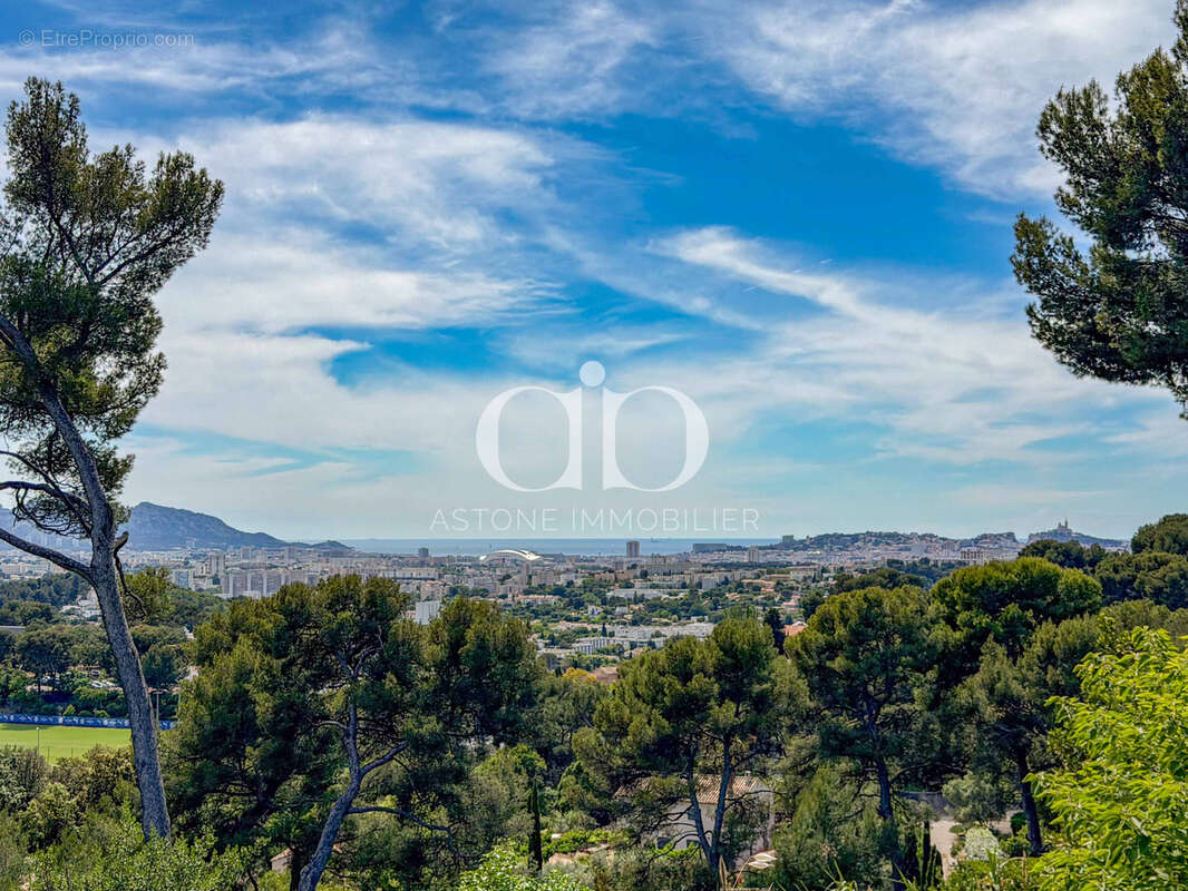 Maison à MARSEILLE-12E