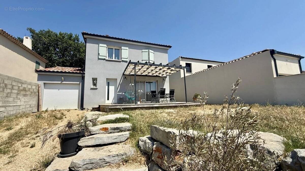Maison à BEDARRIDES