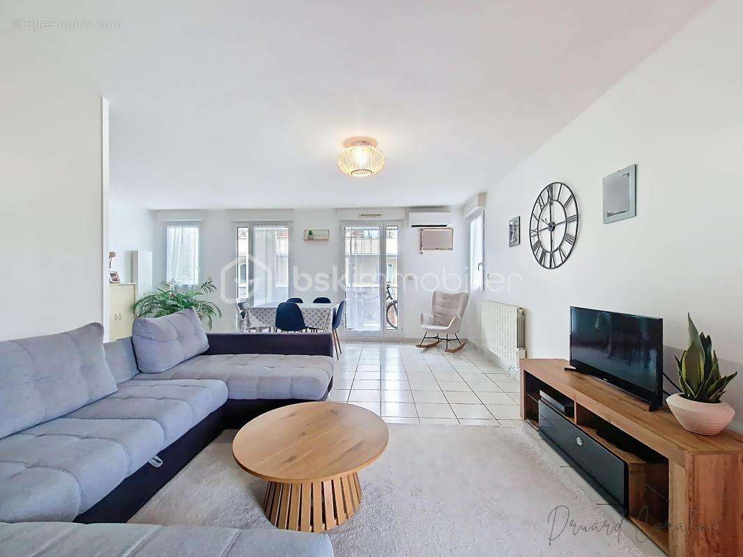 Appartement à ECHIROLLES