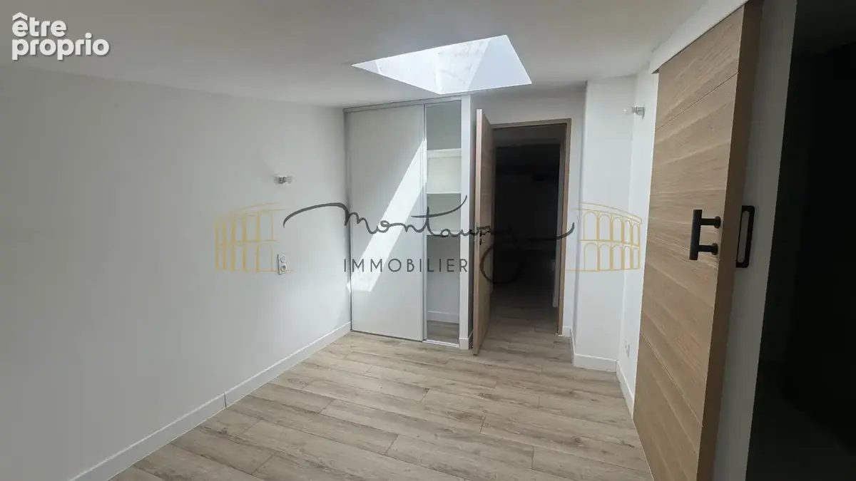 A vendre nimes p2 de charme - cite foulc - photo 3
