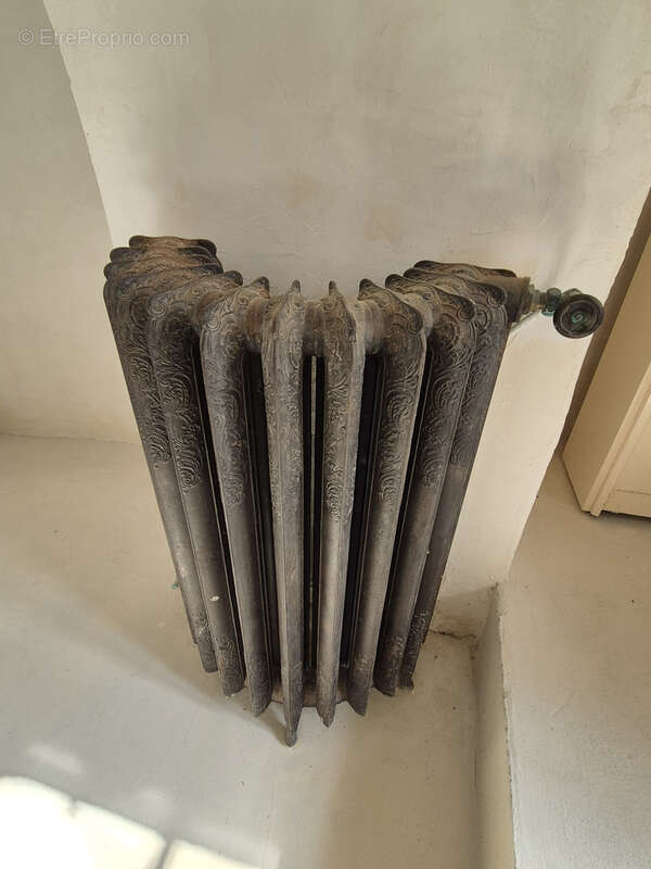 Maison à AIGUES-VIVES