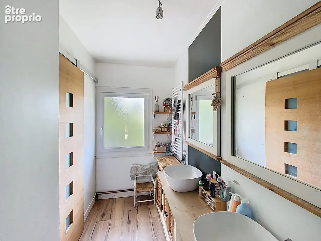 Maison de bourg avec grand terrain et piscine - photo 7