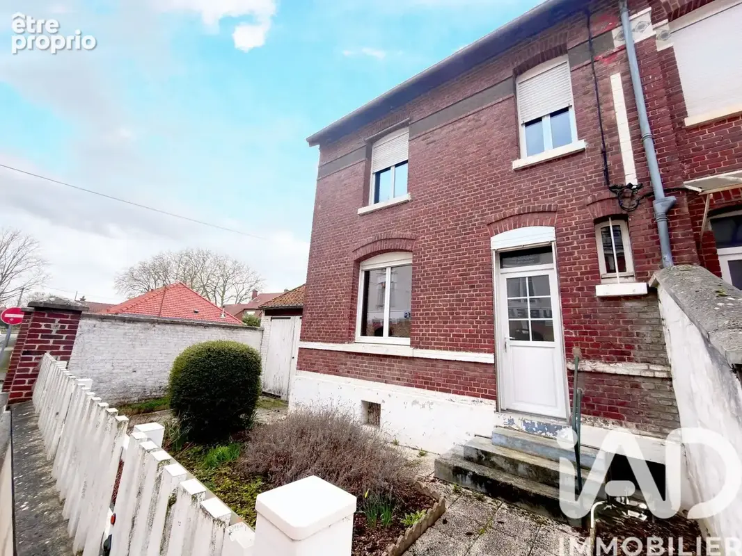 Photo 1 - Maison à PERONNE