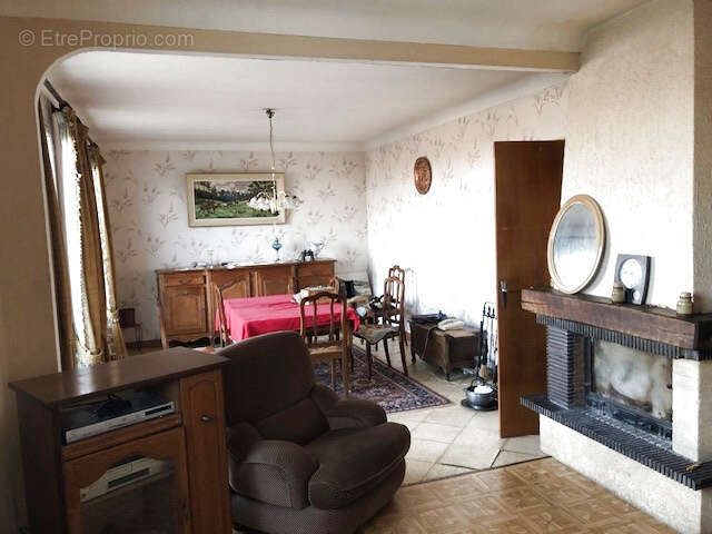 Maison à VILLEFRANCHE-DE-ROUERGUE