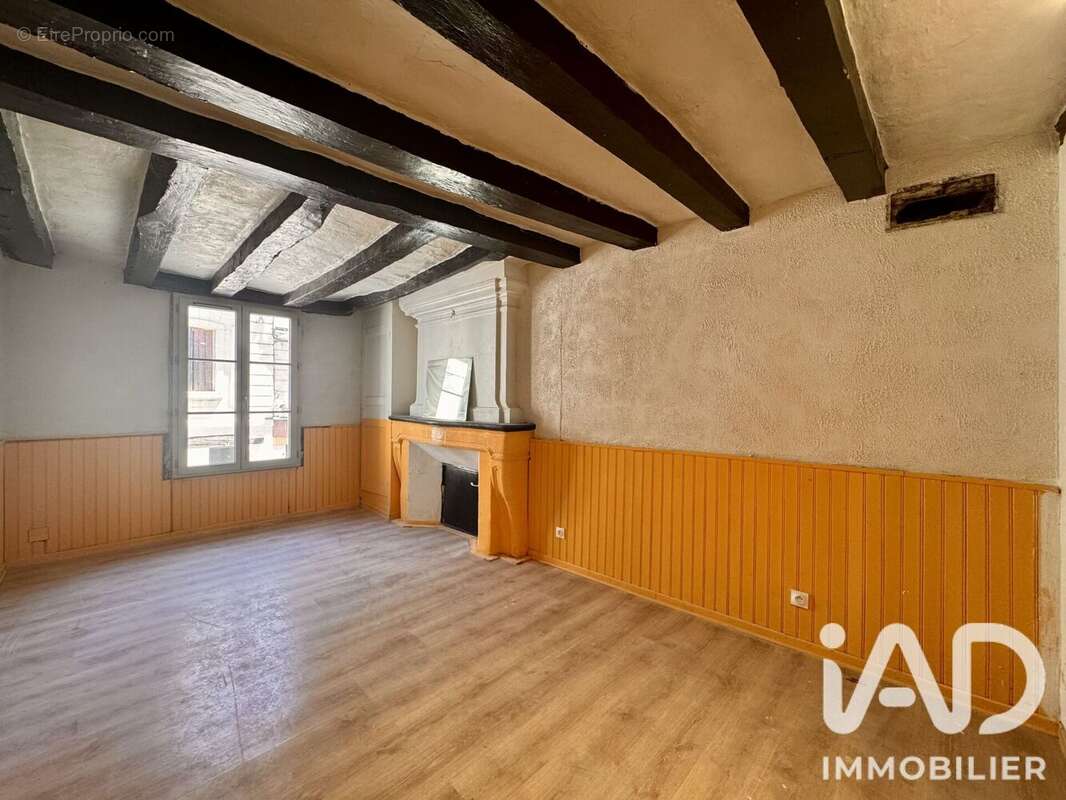 Photo 2 - Maison à CHINON