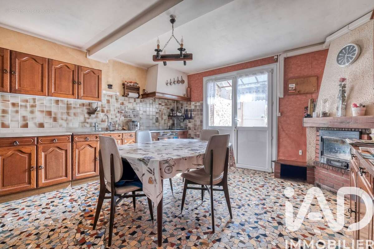 Photo 2 - Maison à LA FERTE-SOUS-JOUARRE