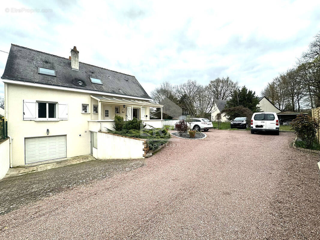 Maison à MONTS