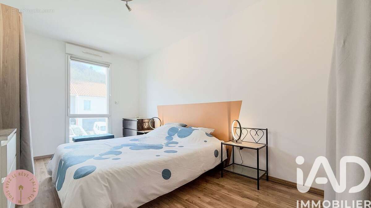 Photo 8 - Maison à CHATEL-SAINT-GERMAIN