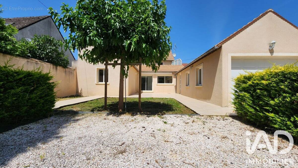 Photo 1 - Maison à DOURDAN