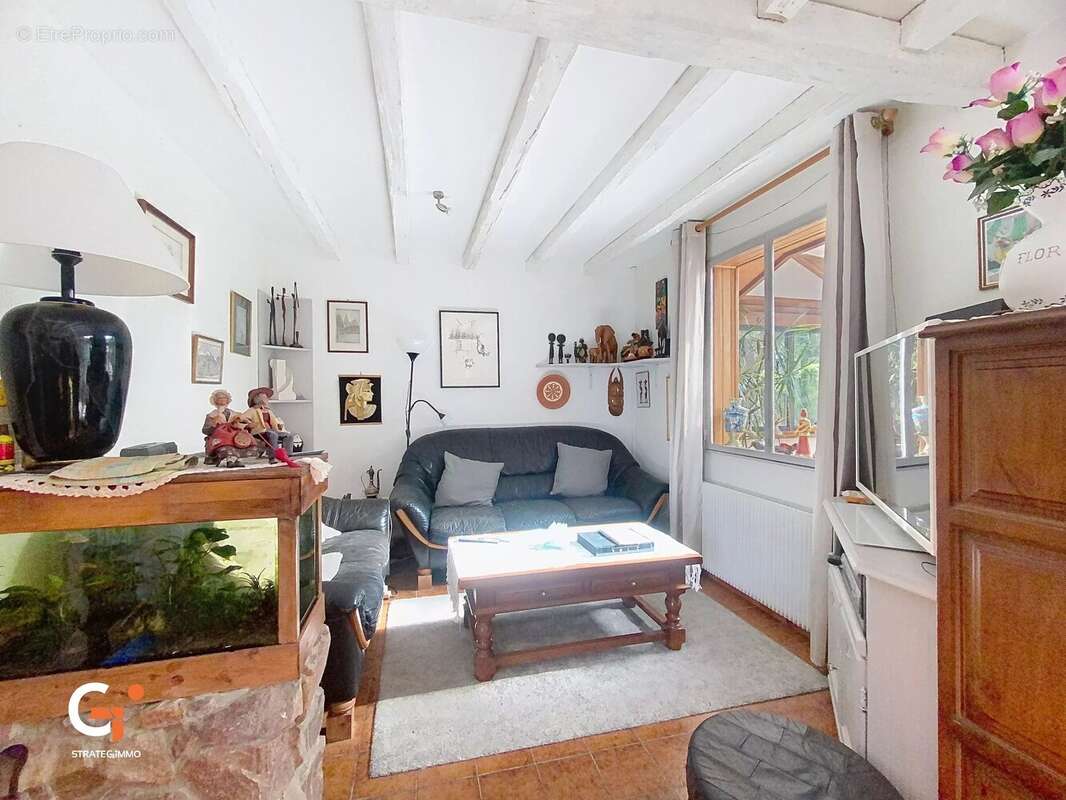 Maison à PETIT-COURONNE