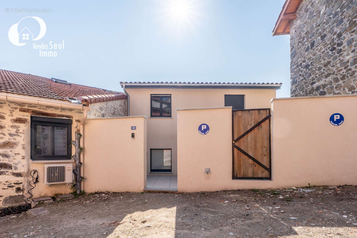 Maison à CHAUSSAN