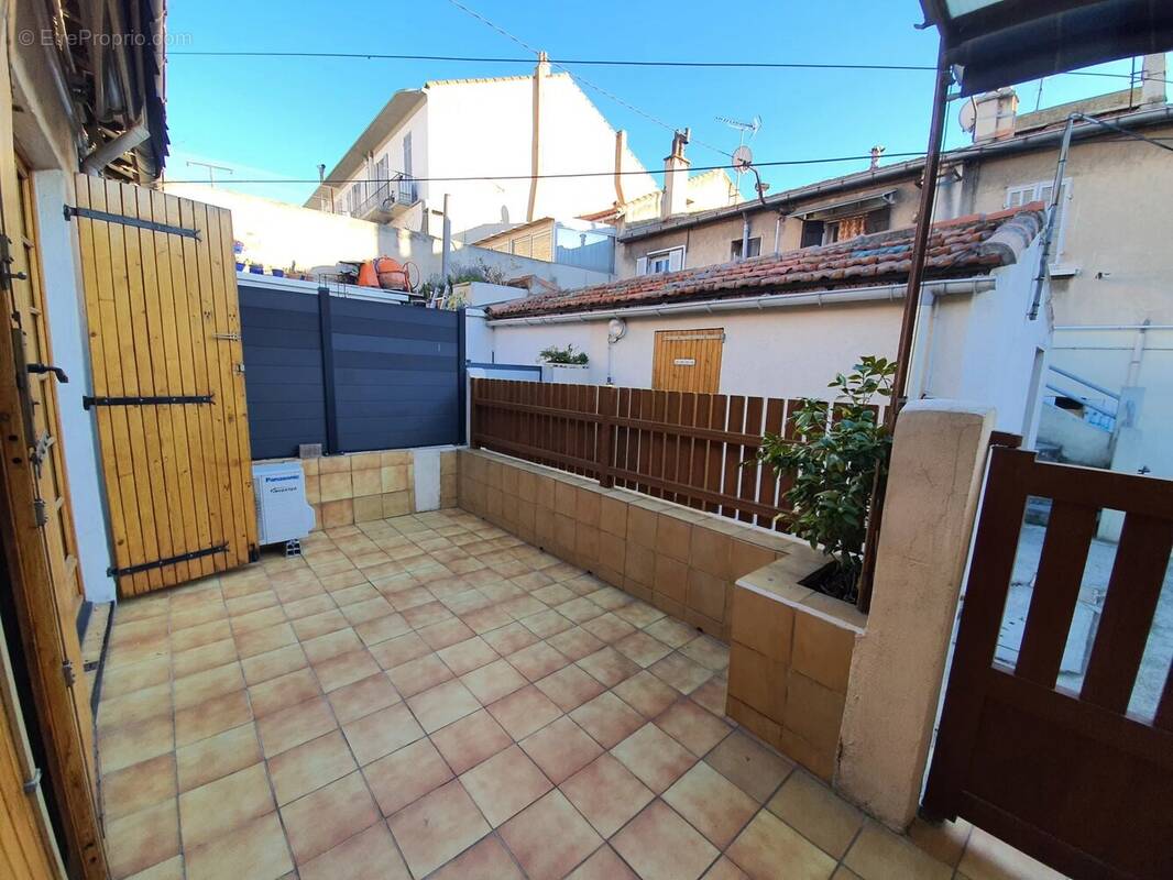 Appartement à MARSEILLE-14E