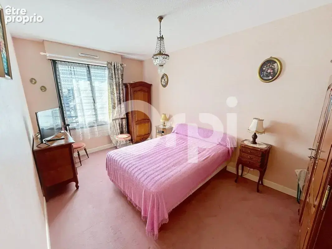 Appartement f3 avec ascenseur & parking - photo 13