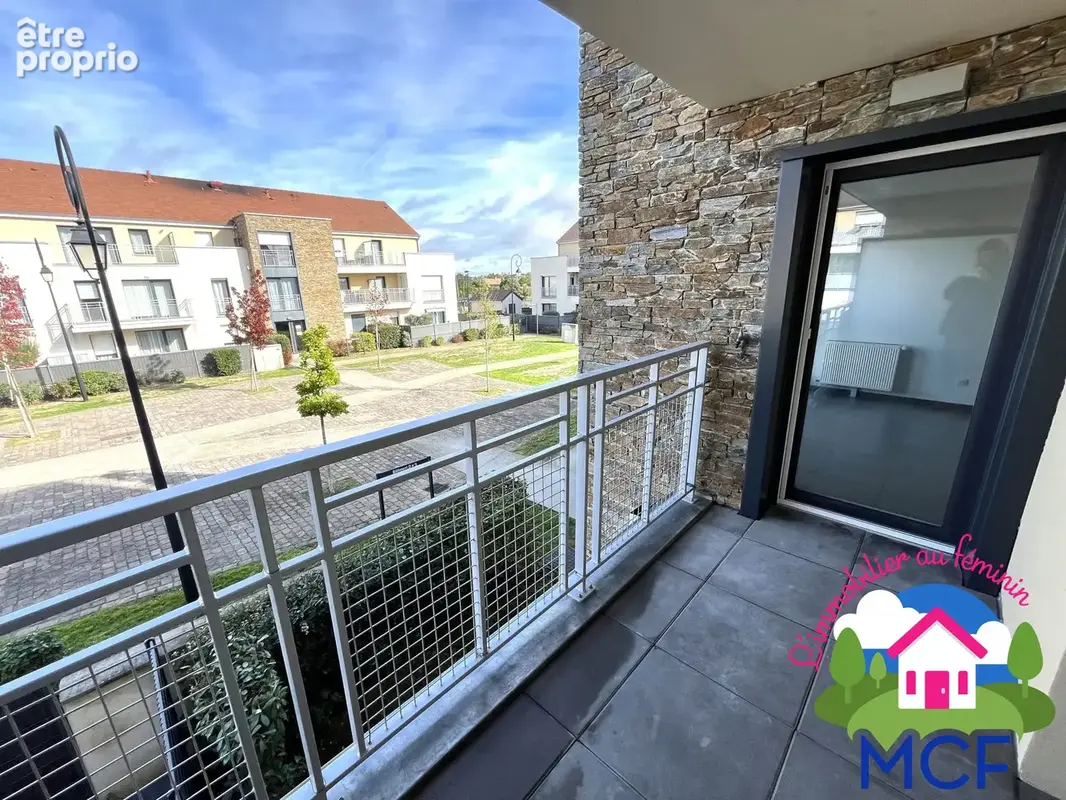 Appartement 2 pièces 43 m² à vendre à Breval (78980) - photo 2