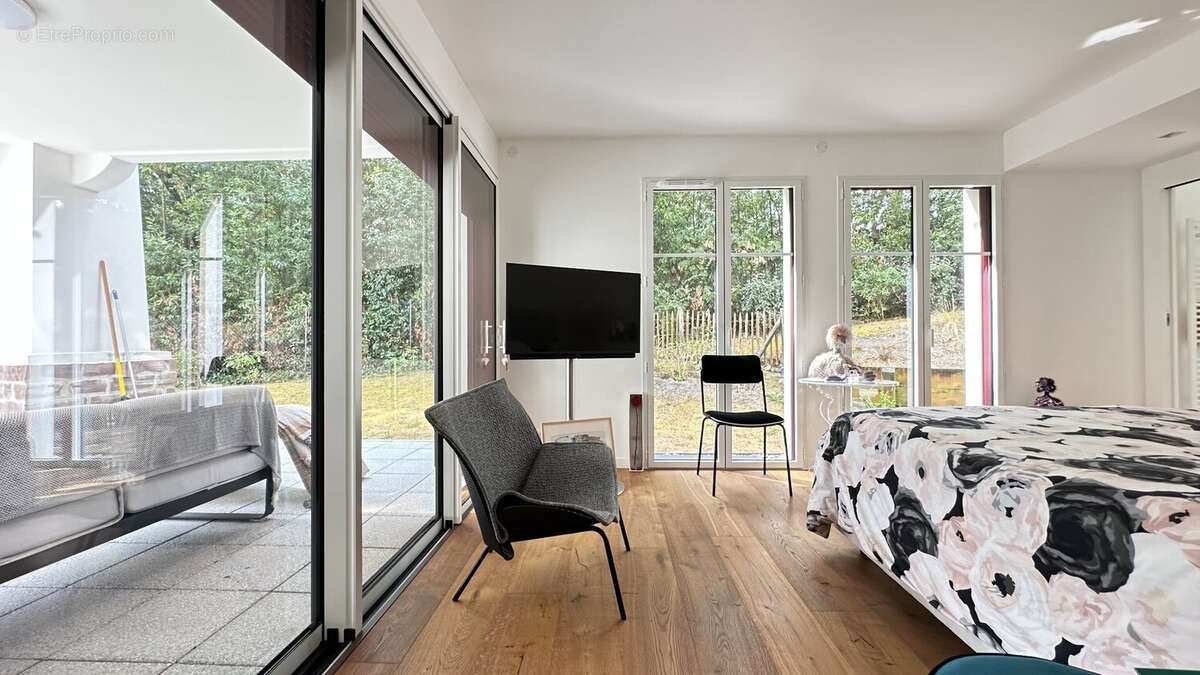 Centre ville Hossegor  Appartement d'exception au cur du centre-ville sur le golf , entre maison et villa de prestige - photo 13