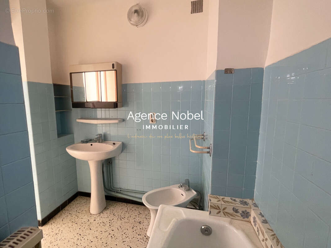 À VENDRE   Appartement T4 avec garage, cave, jardin et balcons à Perpignan - photo 12