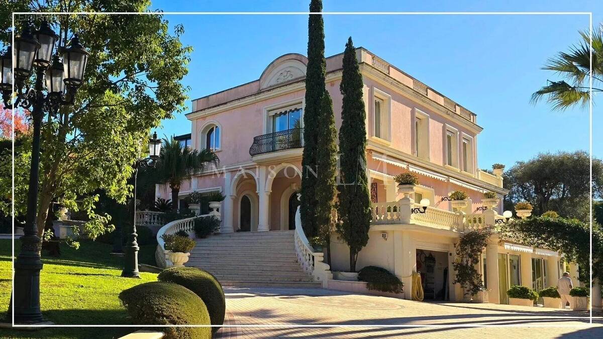 Maison à ANTIBES