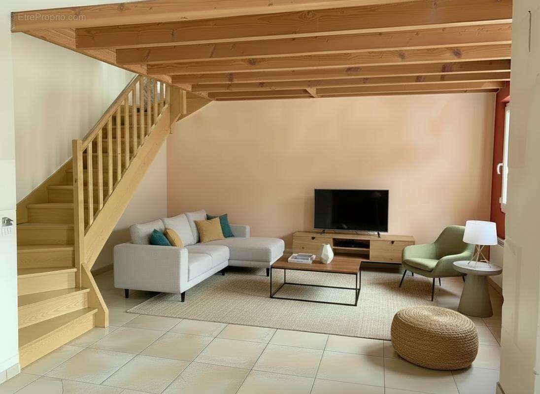 Maison à LA CRECHE