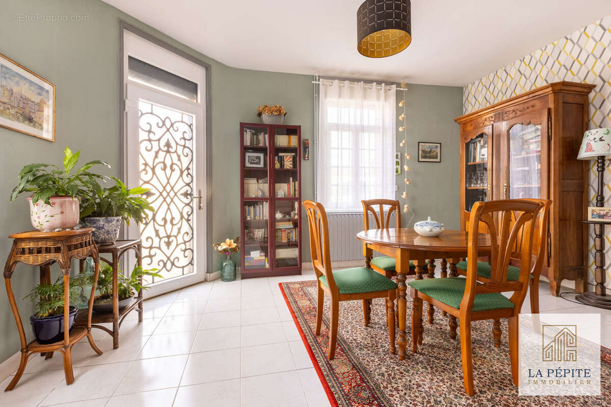 Fressain-longere-3 chambres+1 bureau-garage-jardin-cave - photo 7