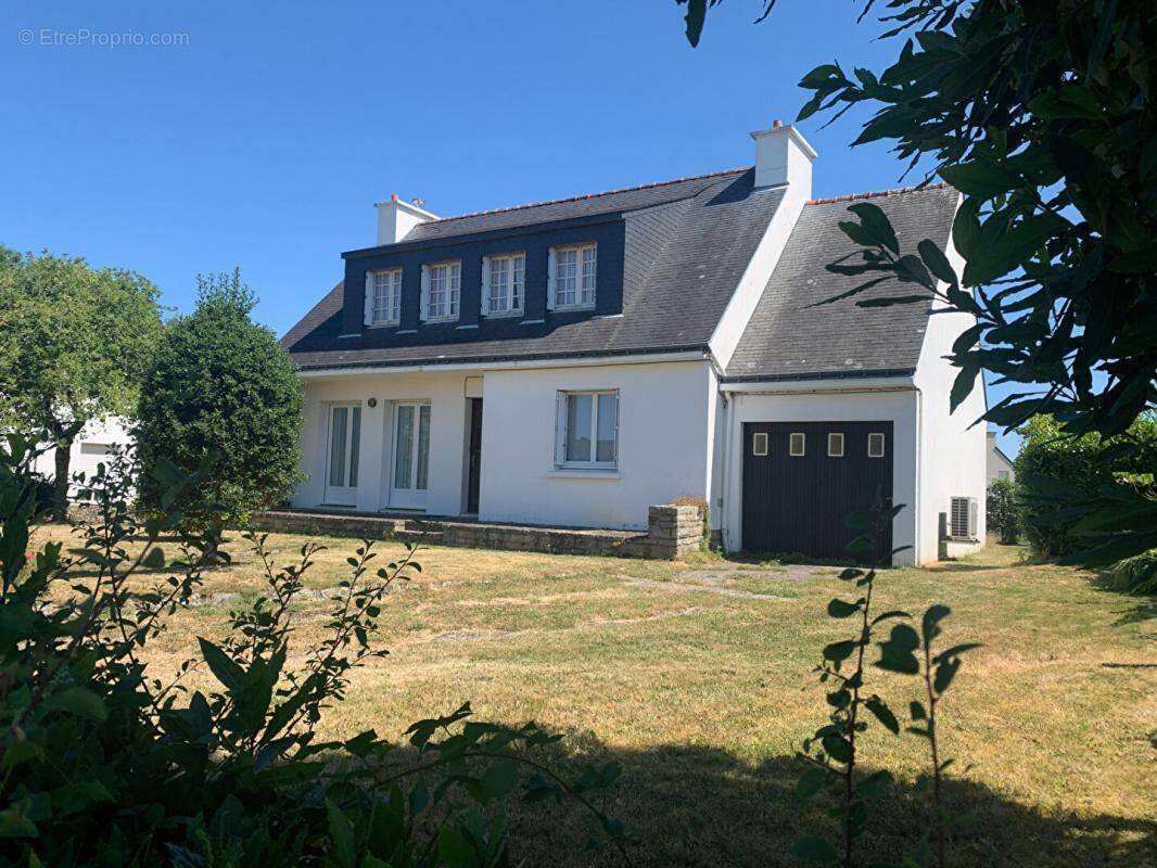 Maison à PLUVIGNER