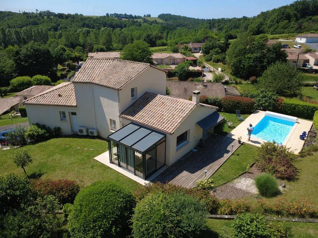 Maison d'architecte avec piscine - photo 2