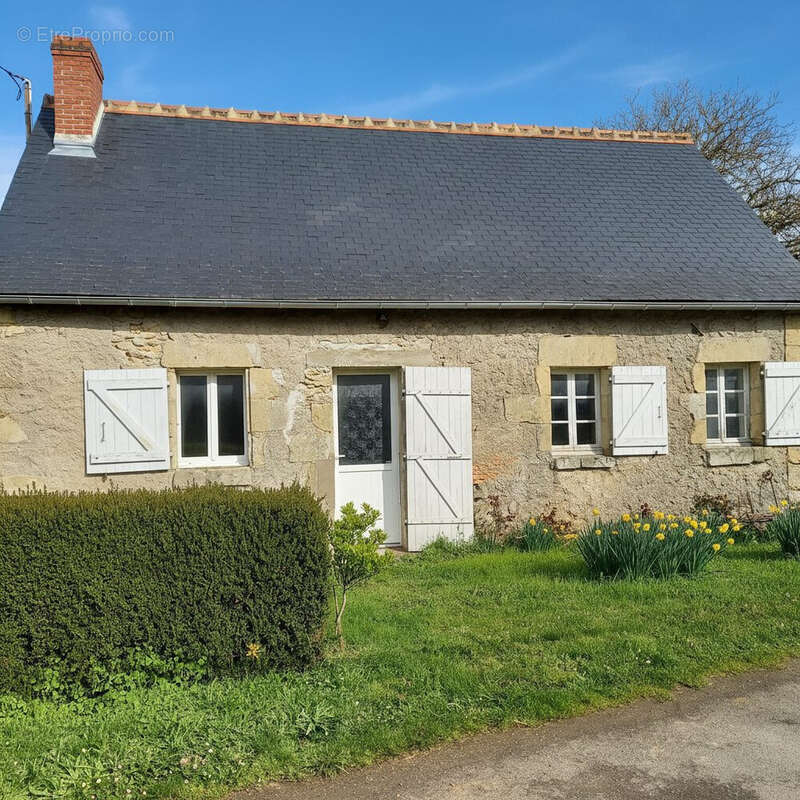 Maison à ROUZIERS-DE-TOURAINE