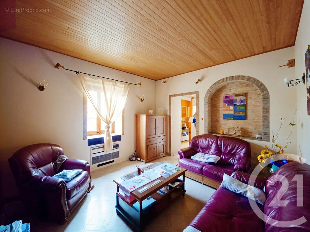 Maison à TOUSSIEU
