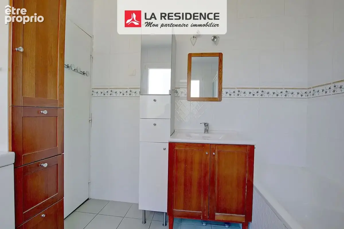 Maison 7 pièces 148 m² à vendre à Coignieres (78310) - photo 7