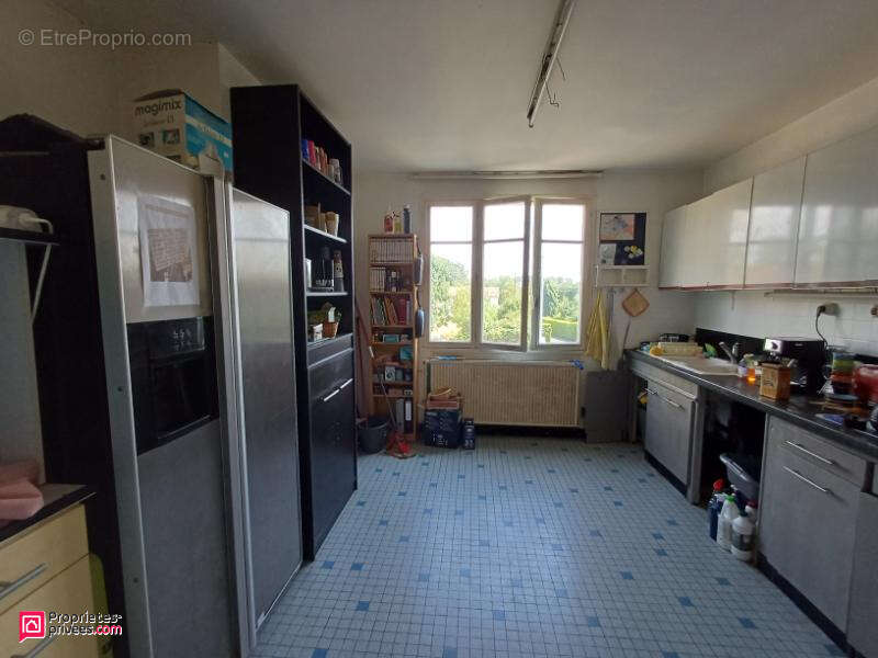 BESSINES - Maison 160m² à rénover - photo 3