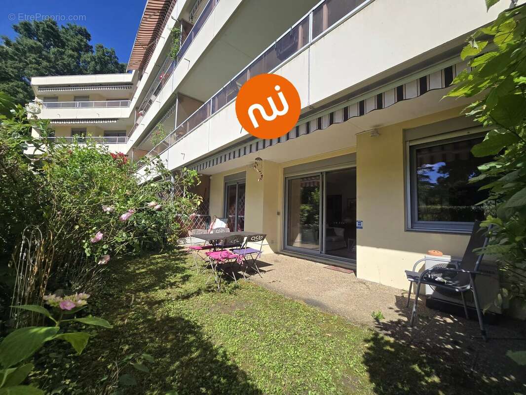 Appartement à TASSIN-LA-DEMI-LUNE
