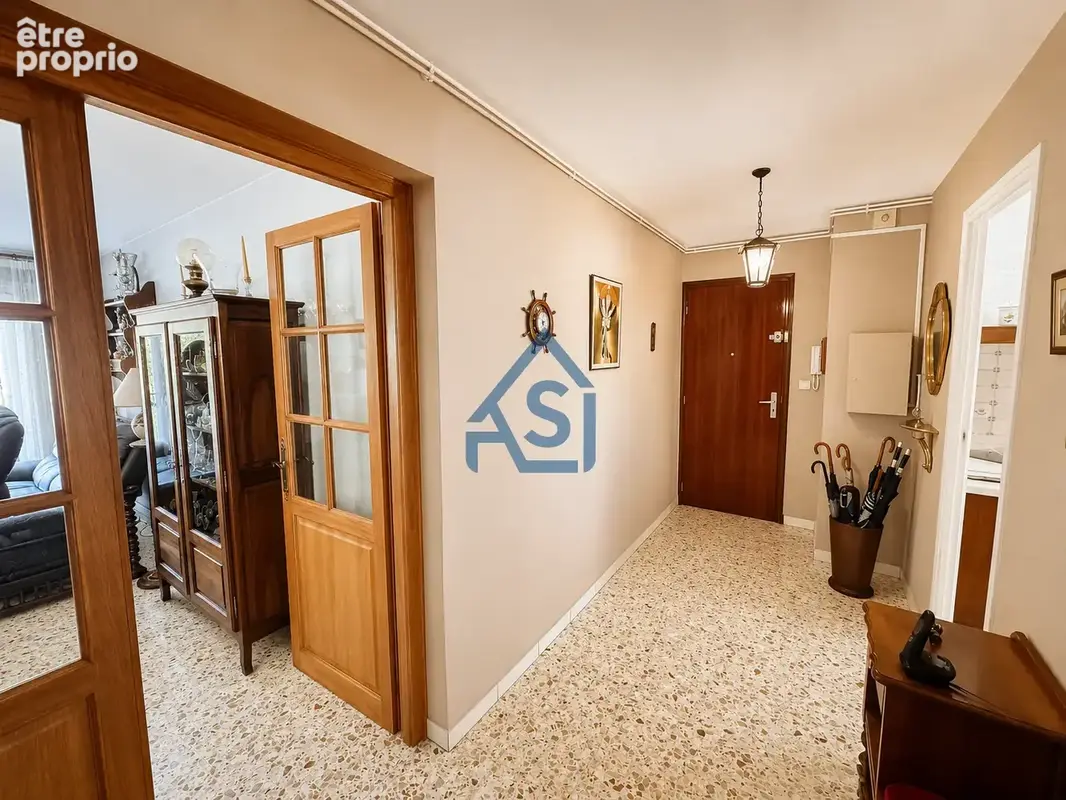 Appartement T4 de 84 m2 avec garage, cave et balcons - photo 4
