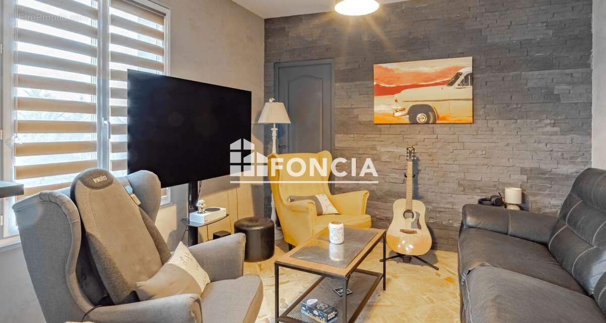 Maison à SAINT-PIERRE-DES-CORPS