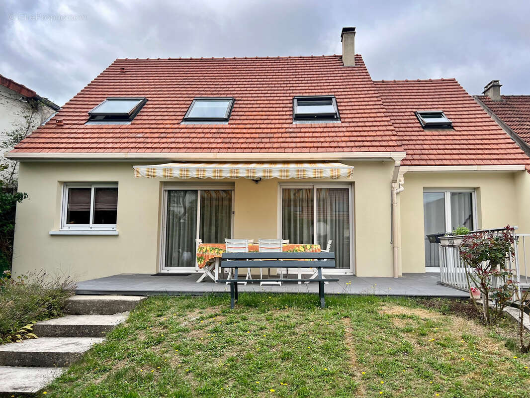 Maison à ATHIS-MONS