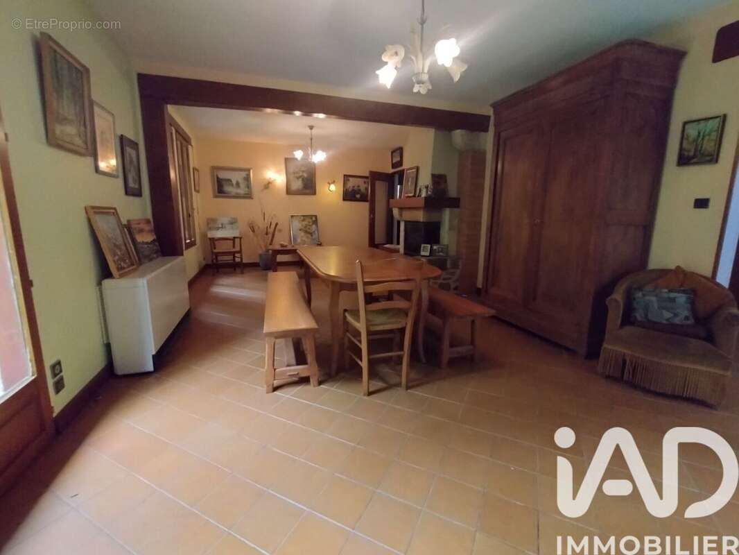 Maison 101 m² à Saint-Marceau  - photo 3