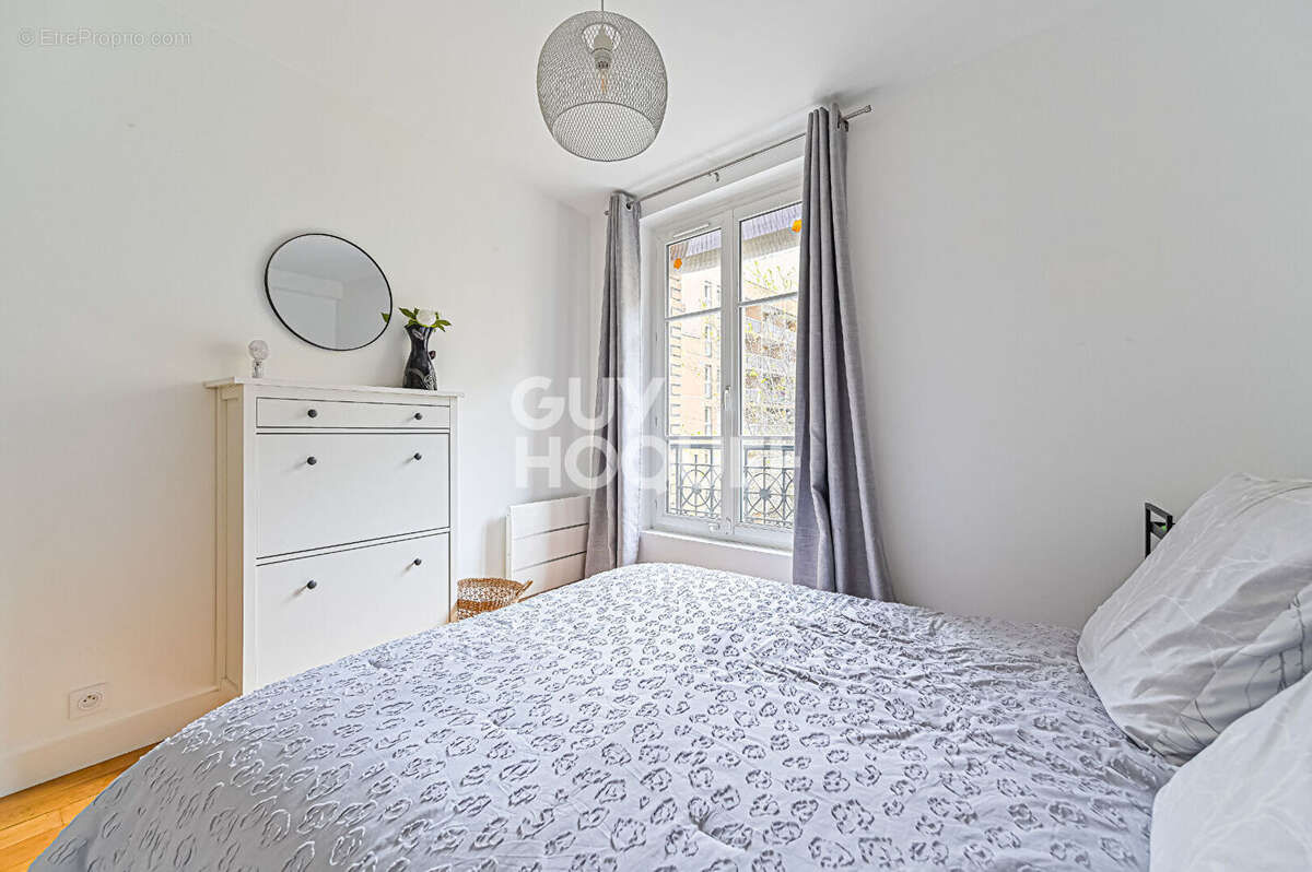 Appartement à PARIS-12E