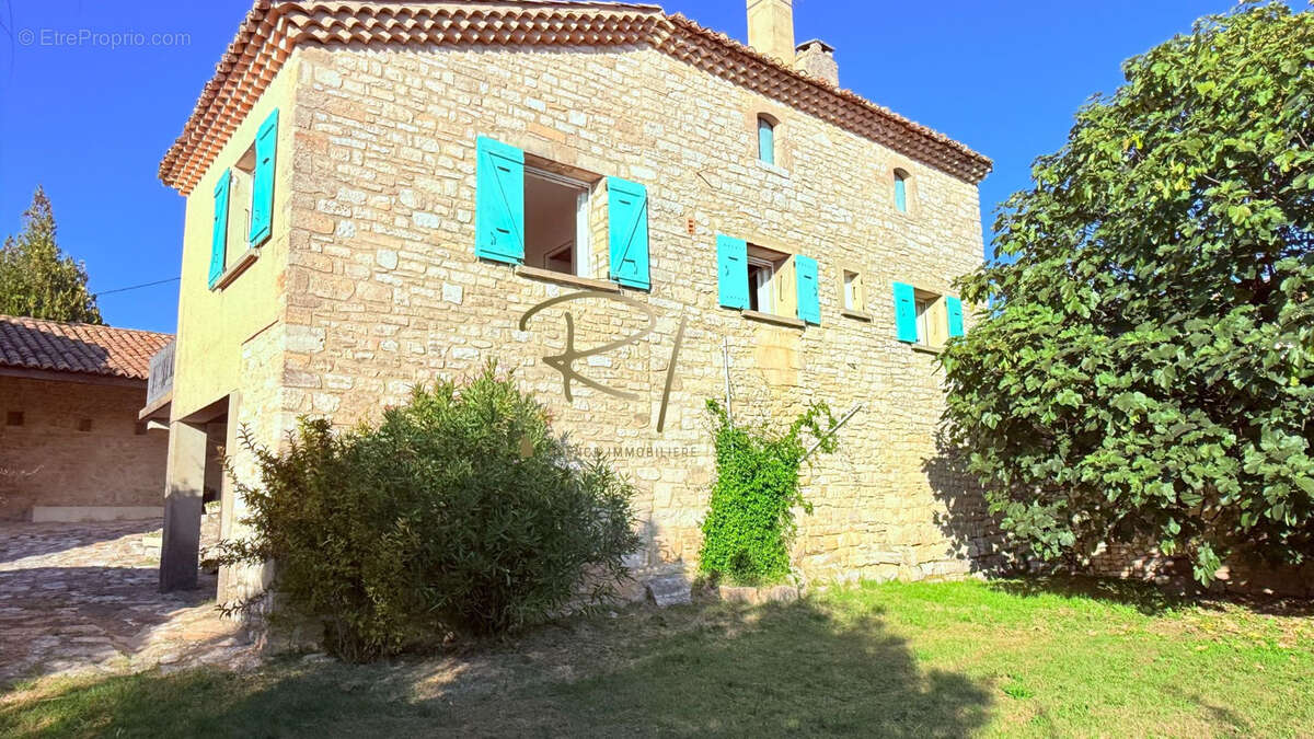 Maison à ORGNAC-L'AVEN