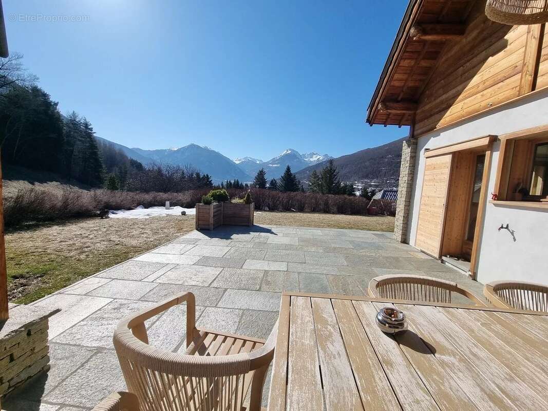 Maison à SAINT-CHAFFREY