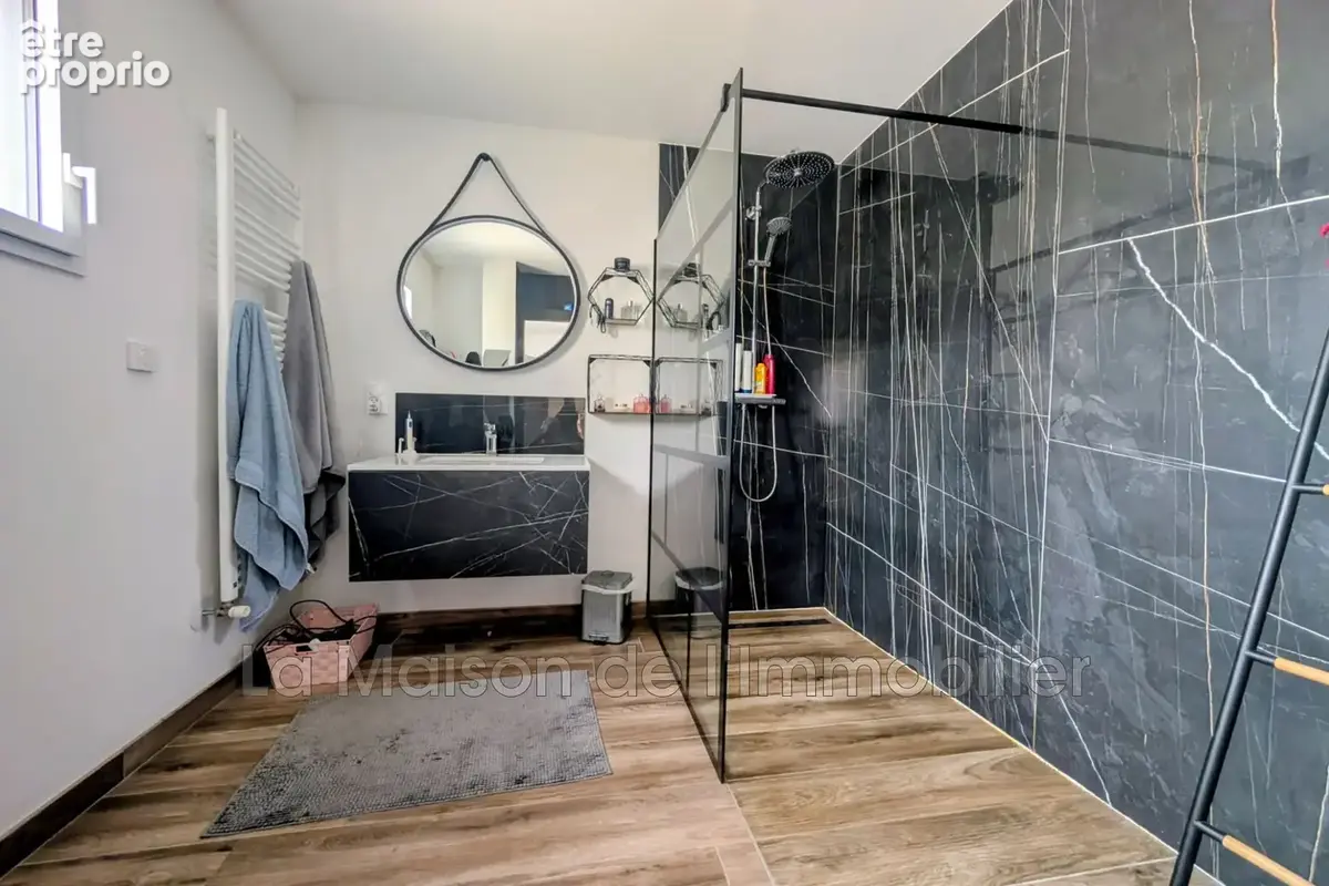 Maison 7 pièces 152 m² à vendre à Criquebeuf-Sur-Seine (27340) - photo 9