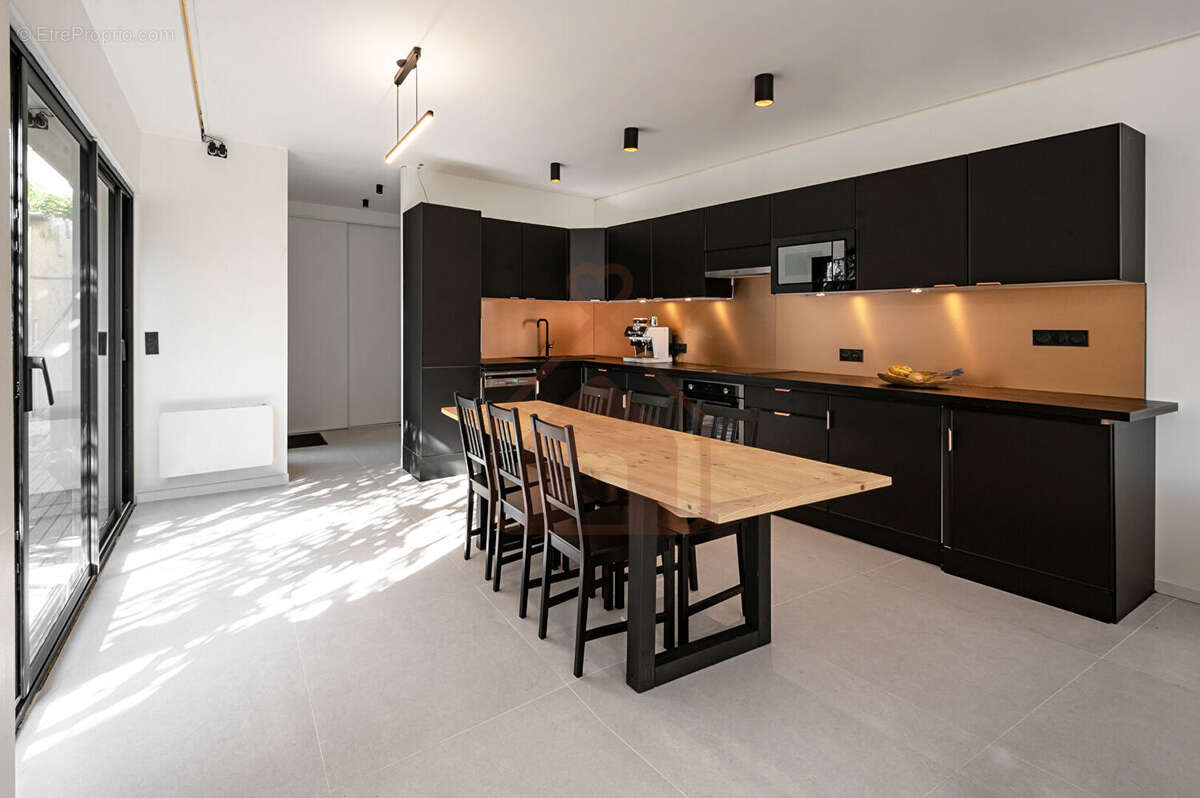 Maison à VITRY-SUR-SEINE