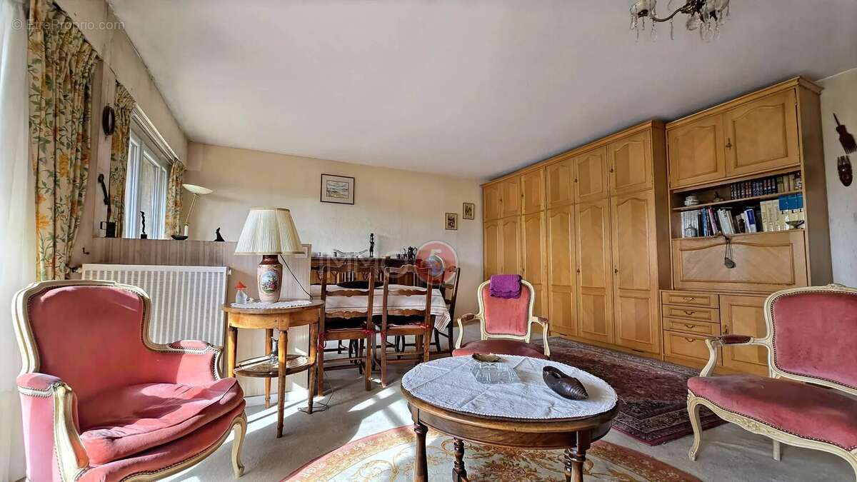 Appartement à LE RAINCY