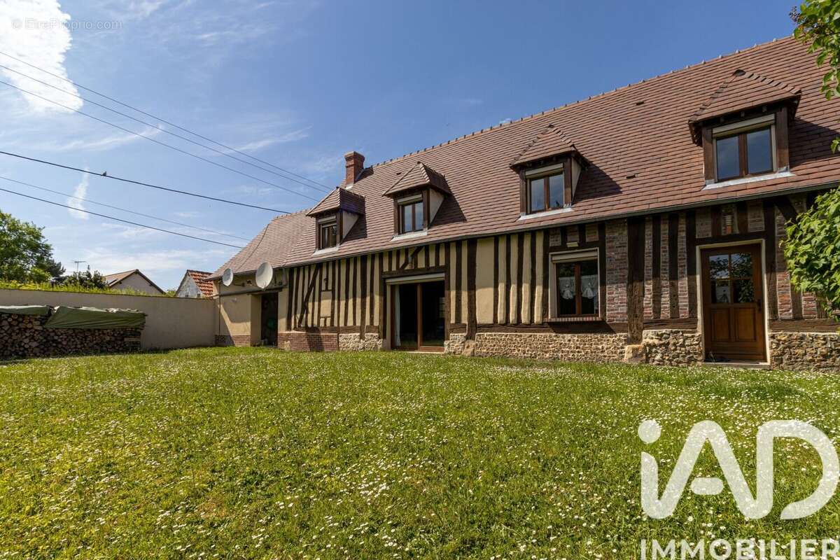 Photo 2 - Maison à ARNIERES-SUR-ITON